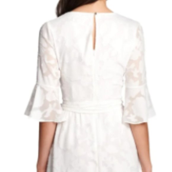 Kensie Womens Bell Sleeve Burnout Wrap Dress - Picture 2 of 5